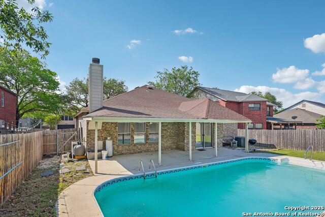 Listing photo id 43 for 1532 Jasmine