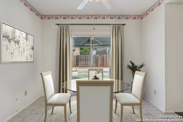 Listing photo id 4 for 1532 Jasmine