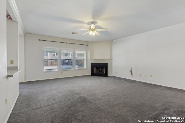 Listing photo id 6 for 1532 Jasmine