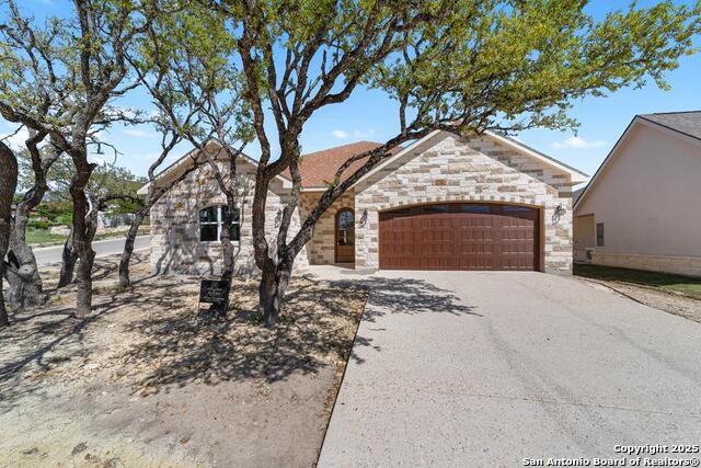 Details for 2108 Athens Ave, Kerrville, TX 78028