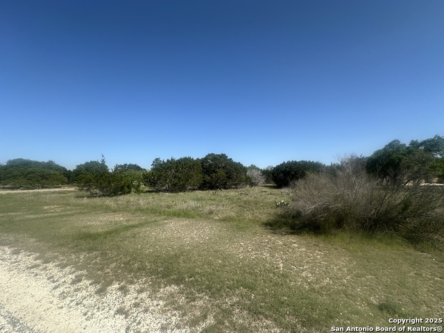 Image 2 of 13 For Lot 423 Horseshoe Falls