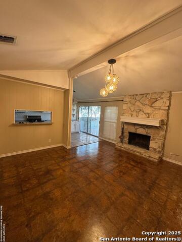 Image 15 of 29 For 4046 Briarcrest
