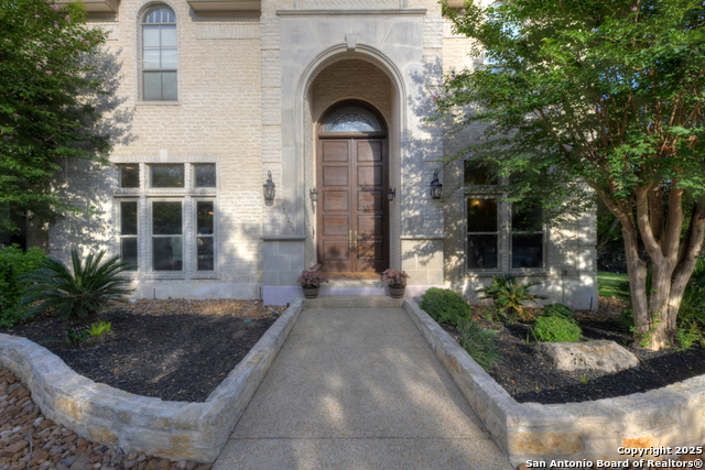 Image 3 of 50 For 25204 Wentworth