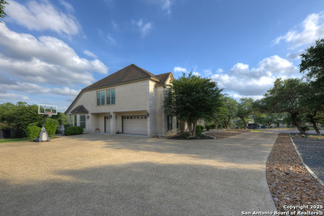 Image 42 of 50 For 25204 Wentworth