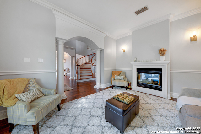 Image 6 of 50 For 25204 Wentworth