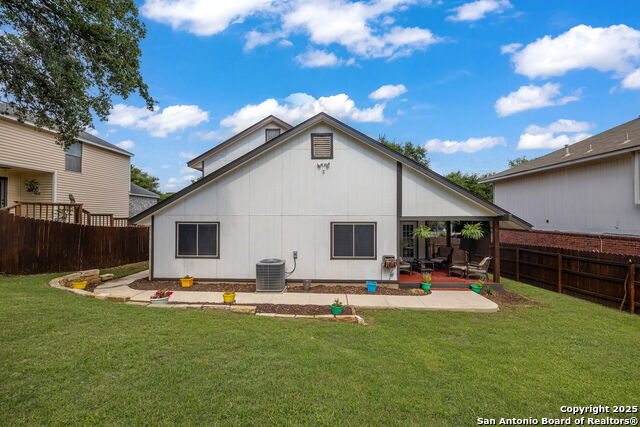 Listing photo id 29 for 7507 Silent Cloud