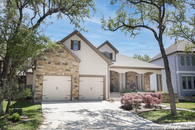 Image 2 of 41 For 28010 Vine Cliff