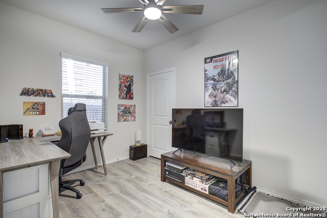 Image 18 of 26 For 6806 Prue Rd #13