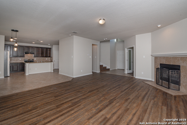 Image 9 of 40 For 253 Flushing