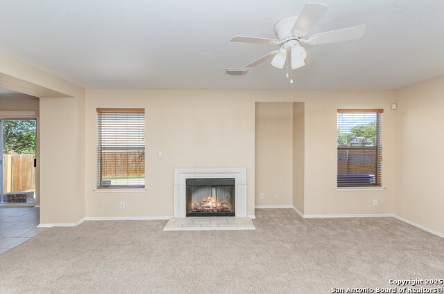 Listing photo id 4 for 649 San Augustine Blvd