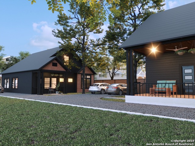 Image 2 of 9 For 516 Mulberry Ave E