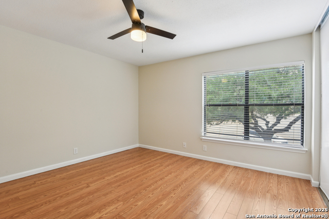 Image 15 of 41 For 8771 Park Olympia