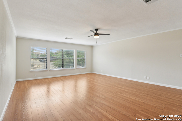 Image 21 of 41 For 8771 Park Olympia