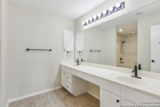 Image 25 of 41 For 8771 Park Olympia