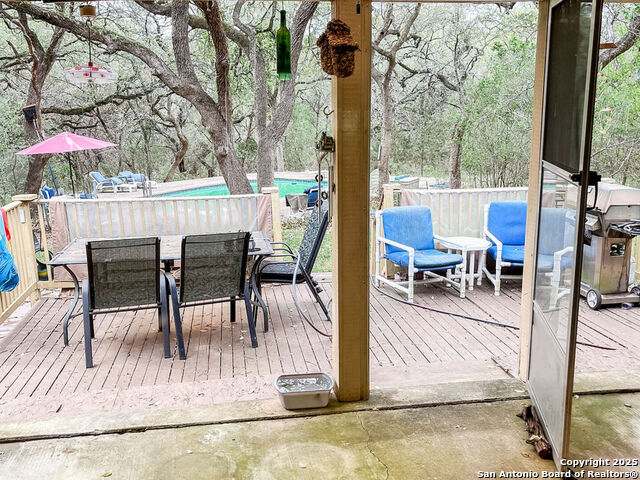 Listing photo id 4 for 25229 Bormann