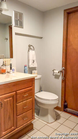 Listing photo id 7 for 25229 Bormann