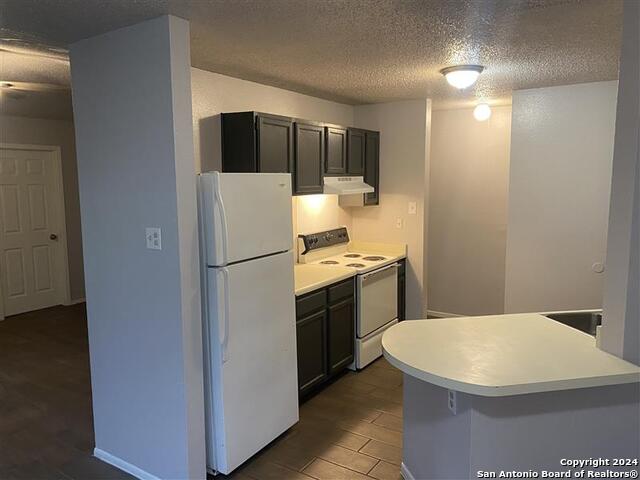 Image 7 of 18 For 2621 Corian Glen