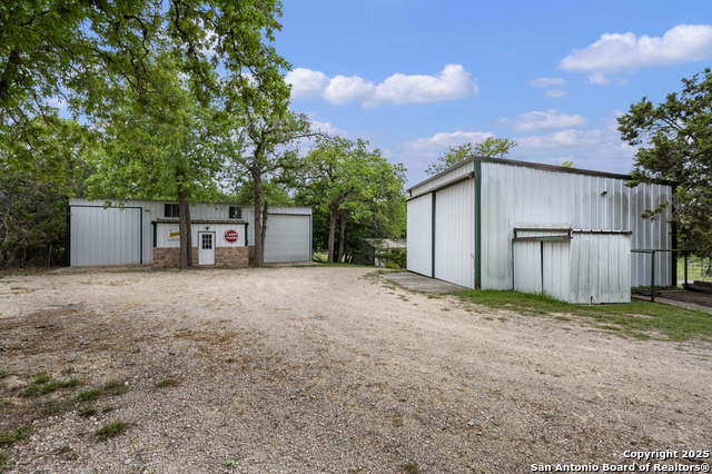 Image 9 of 41 For 139 Woodland Ranch