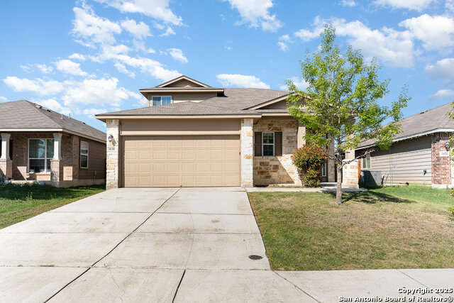 Details for 1030 Lauren St, New Braunfels, TX 78130