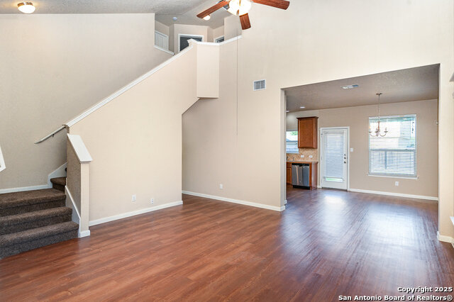 Image 2 of 13 For 1030 Lauren St