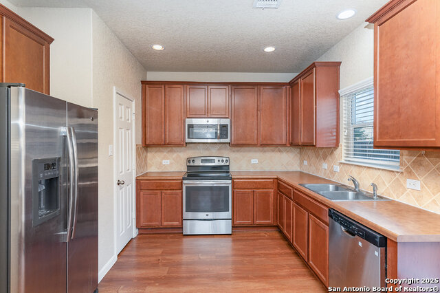 Image 4 of 13 For 1030 Lauren St