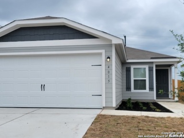 Details for 4015 Trail De Paris, New Braunfels, TX 78132