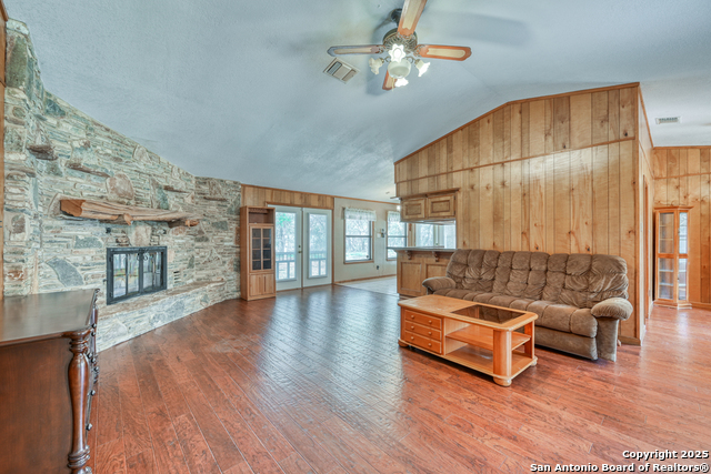 Image 10 of 34 For 21440 Fm 306