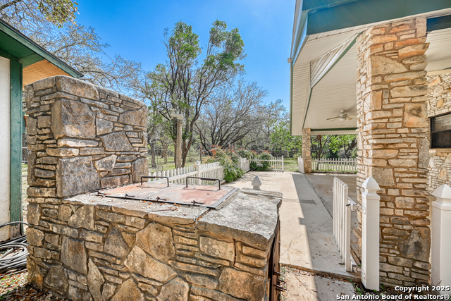 Image 26 of 34 For 21440 Fm 306