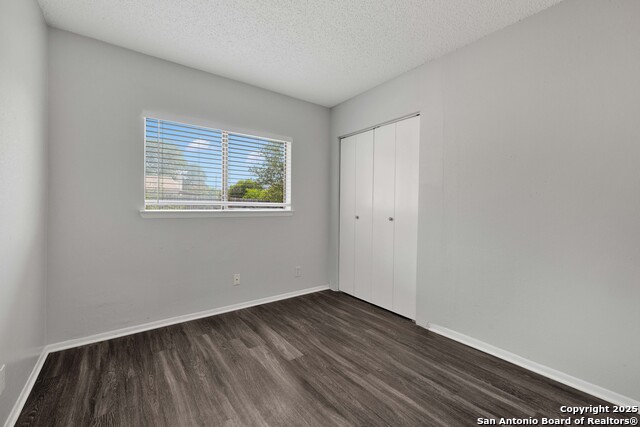 Image 10 of 17 For 9703 Village Briar