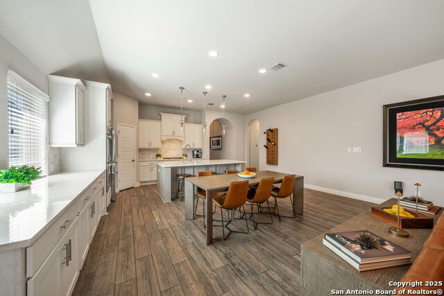 Image 14 of 38 For 9780 Innes Pl