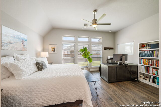 Image 17 of 38 For 9780 Innes Pl
