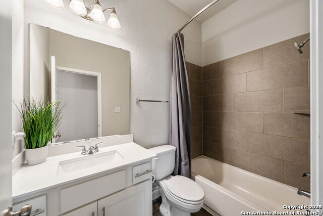 Image 24 of 38 For 9780 Innes Pl