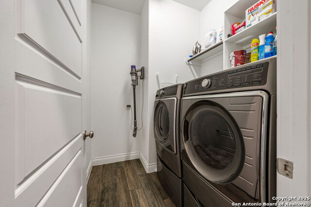 Image 26 of 38 For 9780 Innes Pl