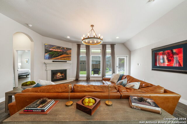 Image 6 of 38 For 9780 Innes Pl