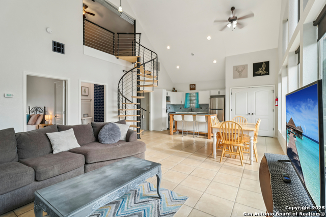 Image 10 of 40 For 208 Woodridge