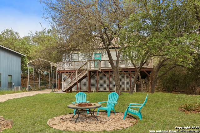 Image 2 of 40 For 208 Woodridge