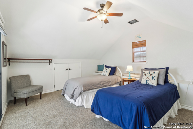 Image 26 of 40 For 208 Woodridge