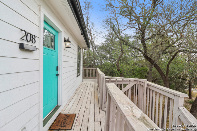 Image 6 of 40 For 208 Woodridge