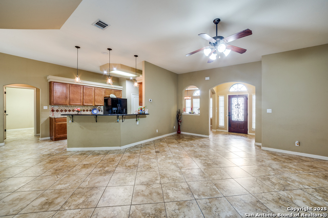 Image 8 of 35 For 1424 Kings Ranch
