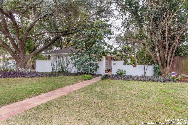 Details for 724 Eventide Dr, Terrell Hills, TX 78209