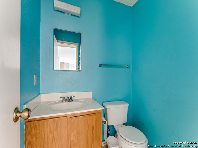 Image 18 of 32 For 4955 Brianna Pl