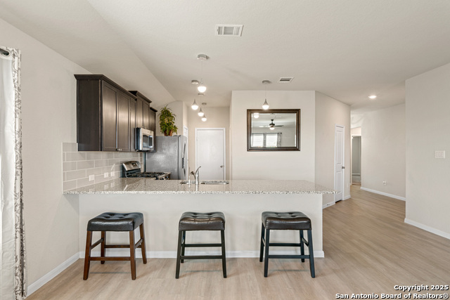 Image 14 of 32 For 13218 Thyme Way
