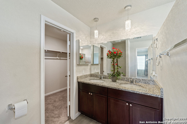 Image 19 of 32 For 13218 Thyme Way