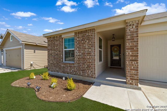 Image 2 of 32 For 13218 Thyme Way