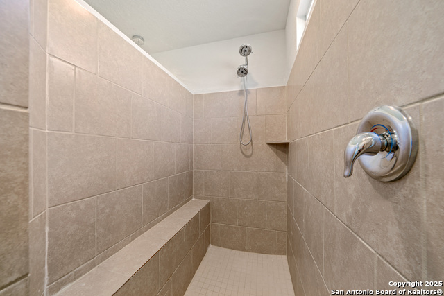 Image 20 of 32 For 13218 Thyme Way
