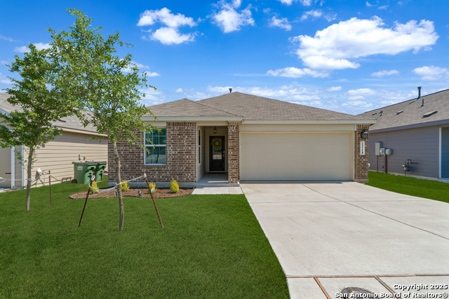 Image 31 of 32 For 13218 Thyme Way