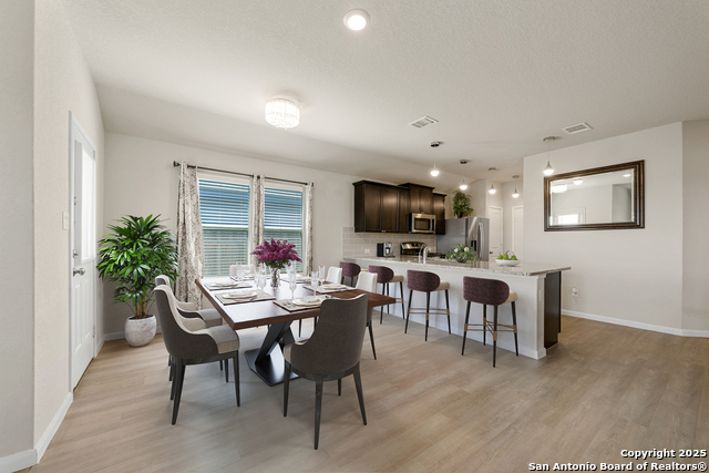 Image 4 of 32 For 13218 Thyme Way