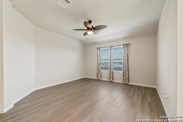 Image 7 of 32 For 13218 Thyme Way