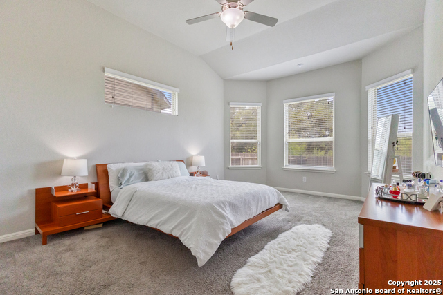 Listing photo id 10 for 13324 Romulus Way