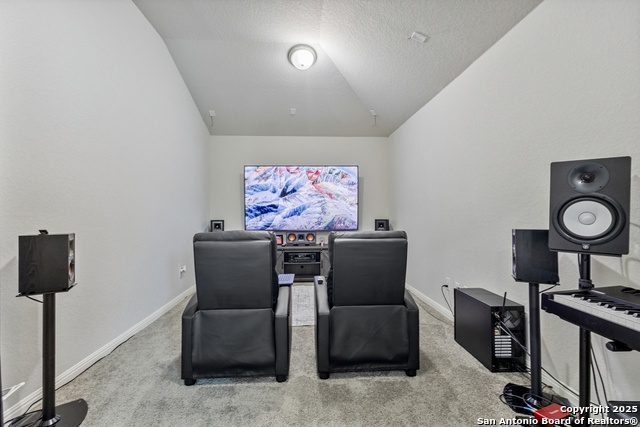 Listing photo id 15 for 13324 Romulus Way